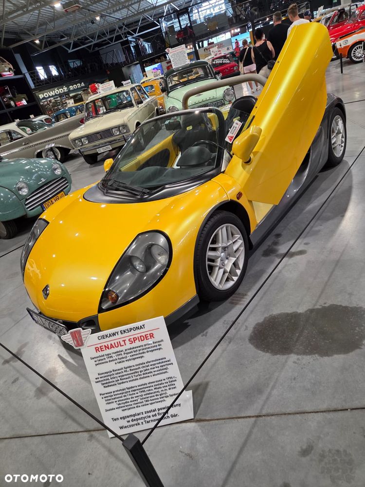 Renault Inny - 2