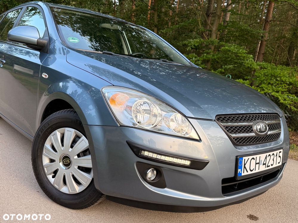 Kia Ceed 1.4 Comfort - 11