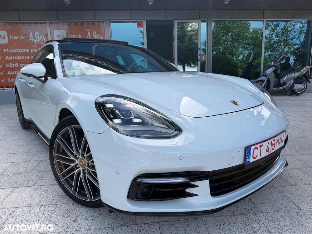 Porsche Panamera 4S Executive - 5