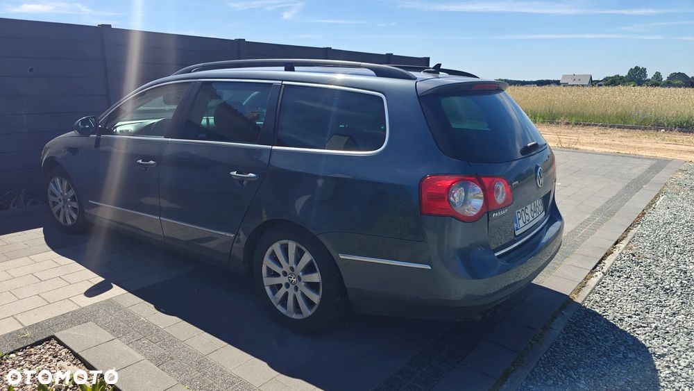 Volkswagen Passat 2.0 TDI DPF Sportline DSG - 5