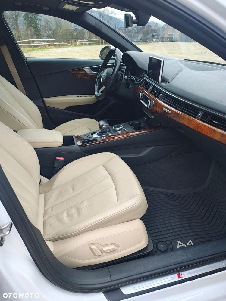 Audi A4 Limousine - 14