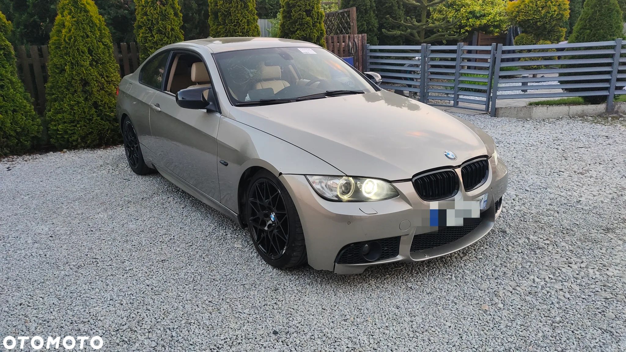 BMW Seria 3 330i xDrive Coupe - 1