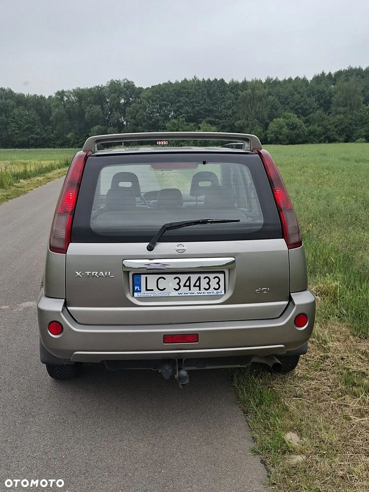 Nissan X-Trail 2.2 dCi Elegance - 2