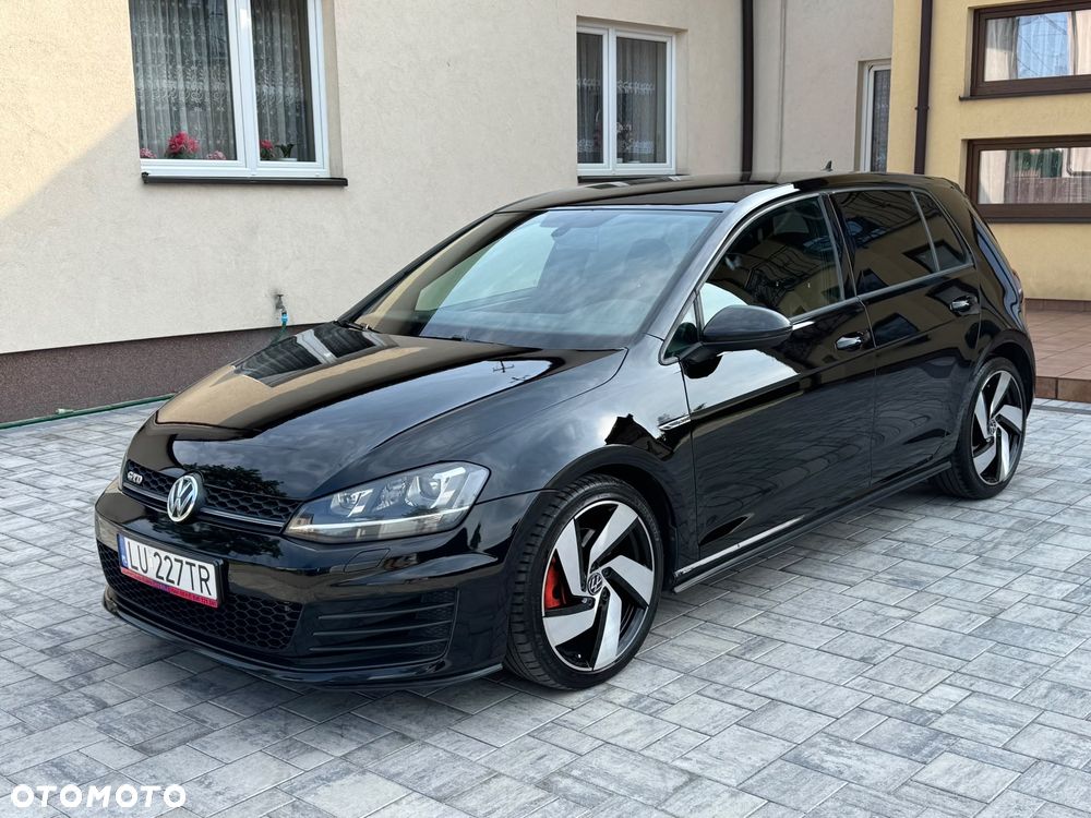 Volkswagen Golf GTD 2.0 TDI SCR DSG - 5