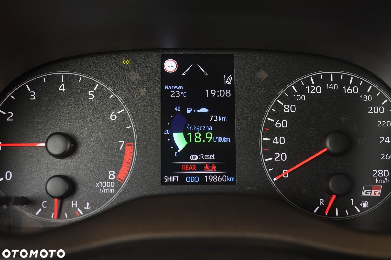 Toyota Yaris - 23