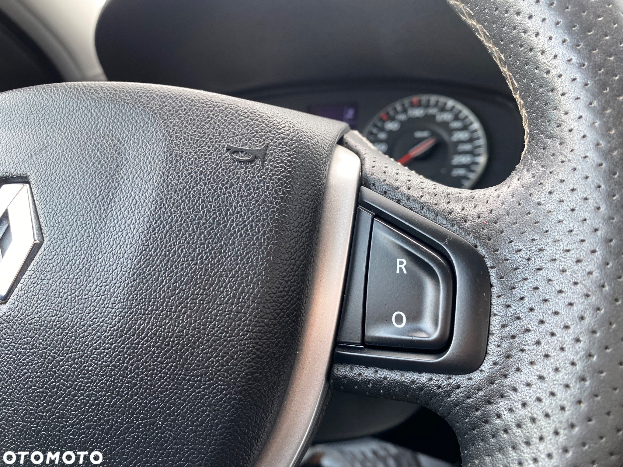 Renault Laguna 2.0 dCi GT - 32
