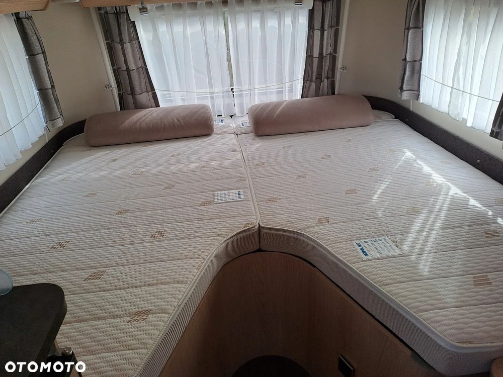 Hymer-Eriba touring 542 - 12