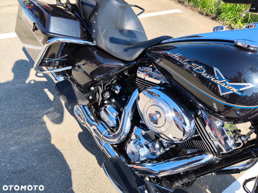 Harley-Davidson Touring Road King - 29