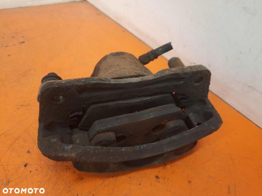 HYUNDAI GETZ I 02-05 ZACISK HAMULCOWY PRZÓD PRZEDNI  PRAWY G4HD - 5