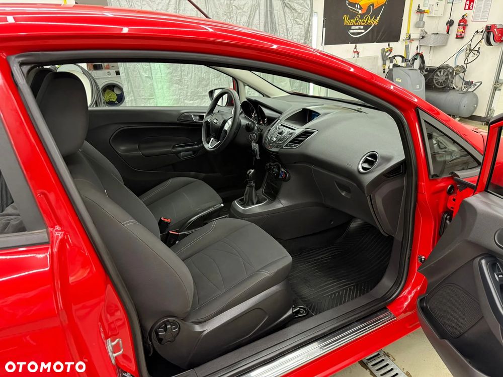 Ford Fiesta - 20