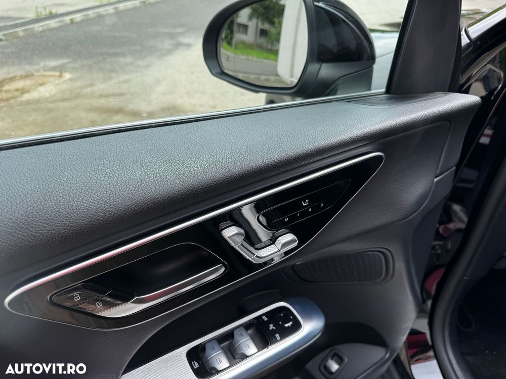 Mercedes-Benz GLC 300 d 4MATIC - 7