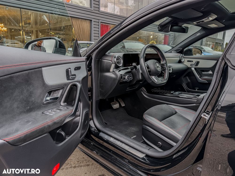 Mercedes-Benz CLA 250 4MATIC 8G-DCT AMG Line Advanced Plus - 13
