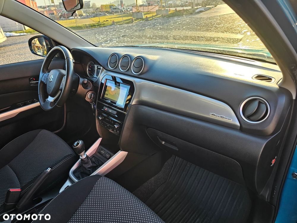 Suzuki Vitara 1.6 DDiS (4x4) Allgrip Comfort+ - 38