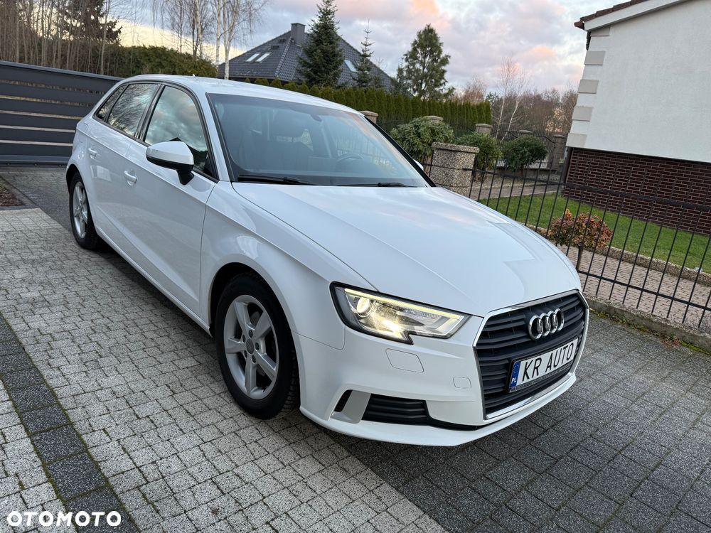 Audi A3 Sportback 2.0 TDI (clean diesel) Ambition - 1