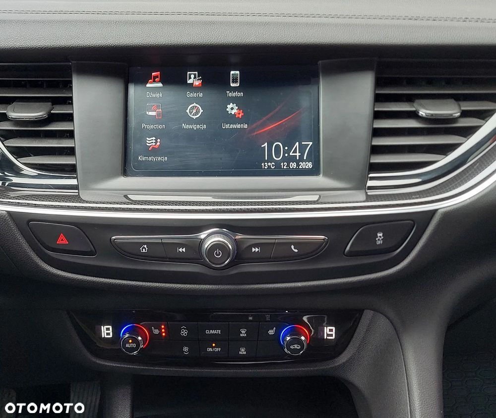 Opel Insignia - 34