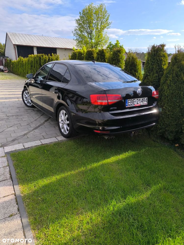 Volkswagen Jetta 2.0 TDI DPF BMT Trendline - 14