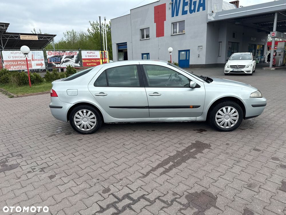 Renault Laguna 1.8 RXE Millenium - 5