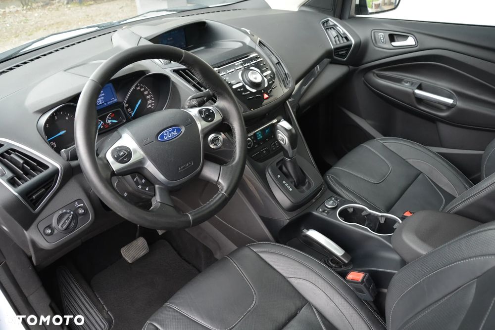 Ford Kuga 2.0 TDCi 4x4 Individual - 38