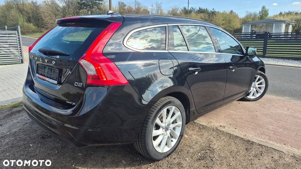 Volvo V60 D2 - 4
