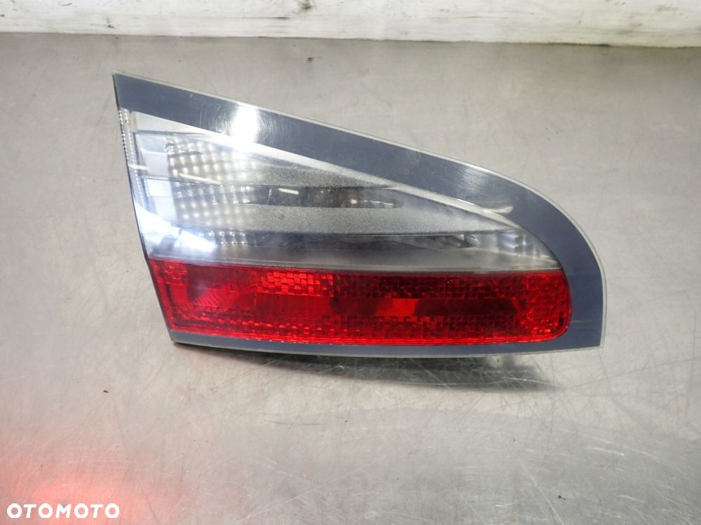 LAMPA LEWA TYLNA W KLAPIE FORD S-MAX I - 1