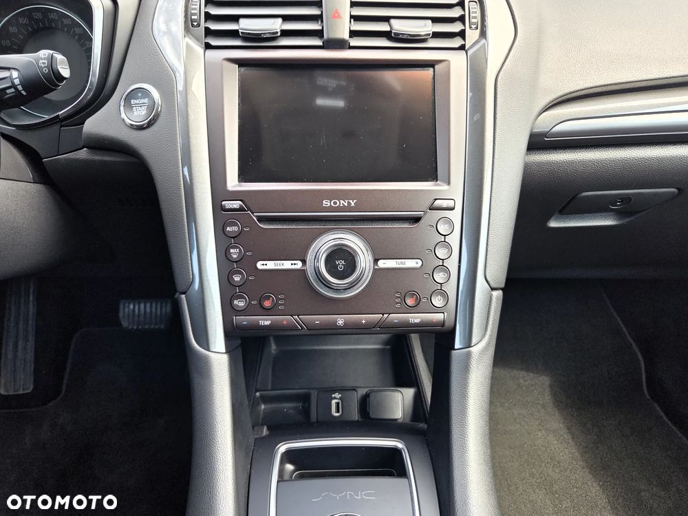 Ford Mondeo 2.0 EcoBlue Titanium - 21