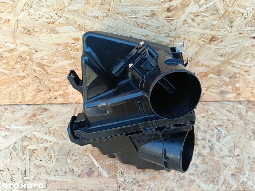 Obudowa Filtra Powietrza Toyota Yaris IV 1.5 Hybrid 2021-17705-K0040 - 3