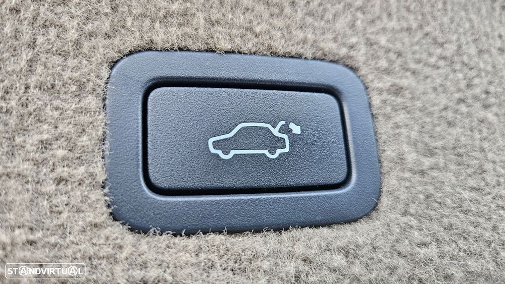 Volvo V70 2.0 D Summum - 29