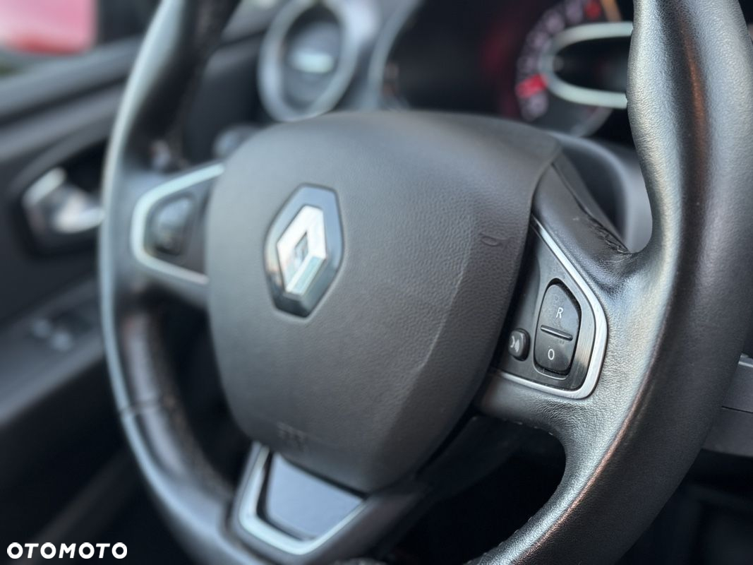 Renault Clio 1.2 16V 75 LIMITED - 40