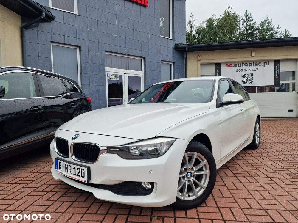 BMW Seria 3 320d xDrive - 2