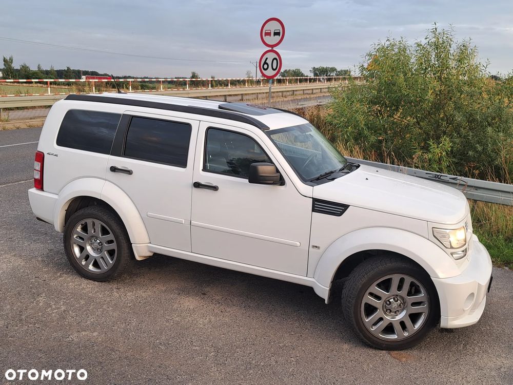 Dodge Nitro 4.0 Automatik R/T - 1