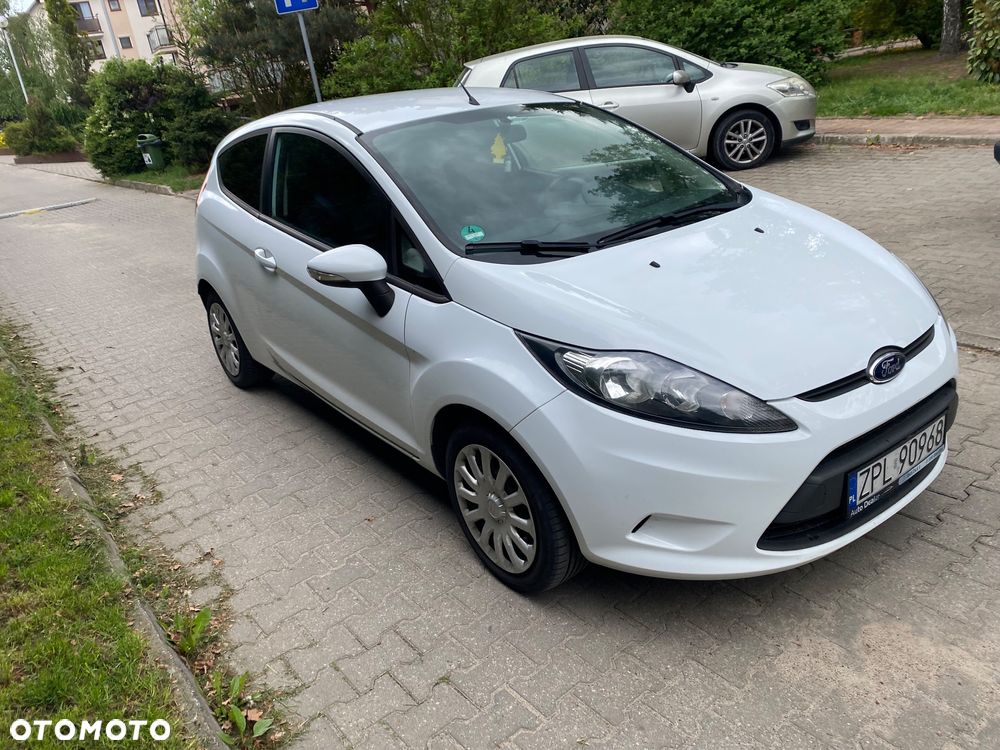Ford Fiesta 1.25 Trend Edition - 17