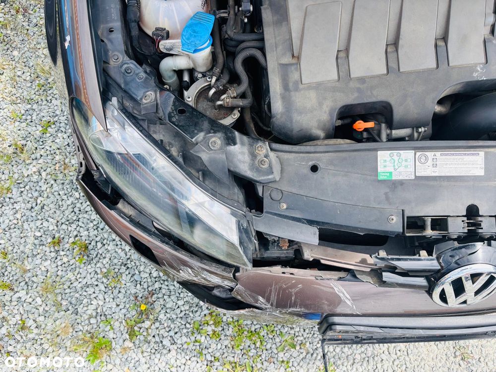 Volkswagen Golf 1.6 TDI DPF MATCH - 12