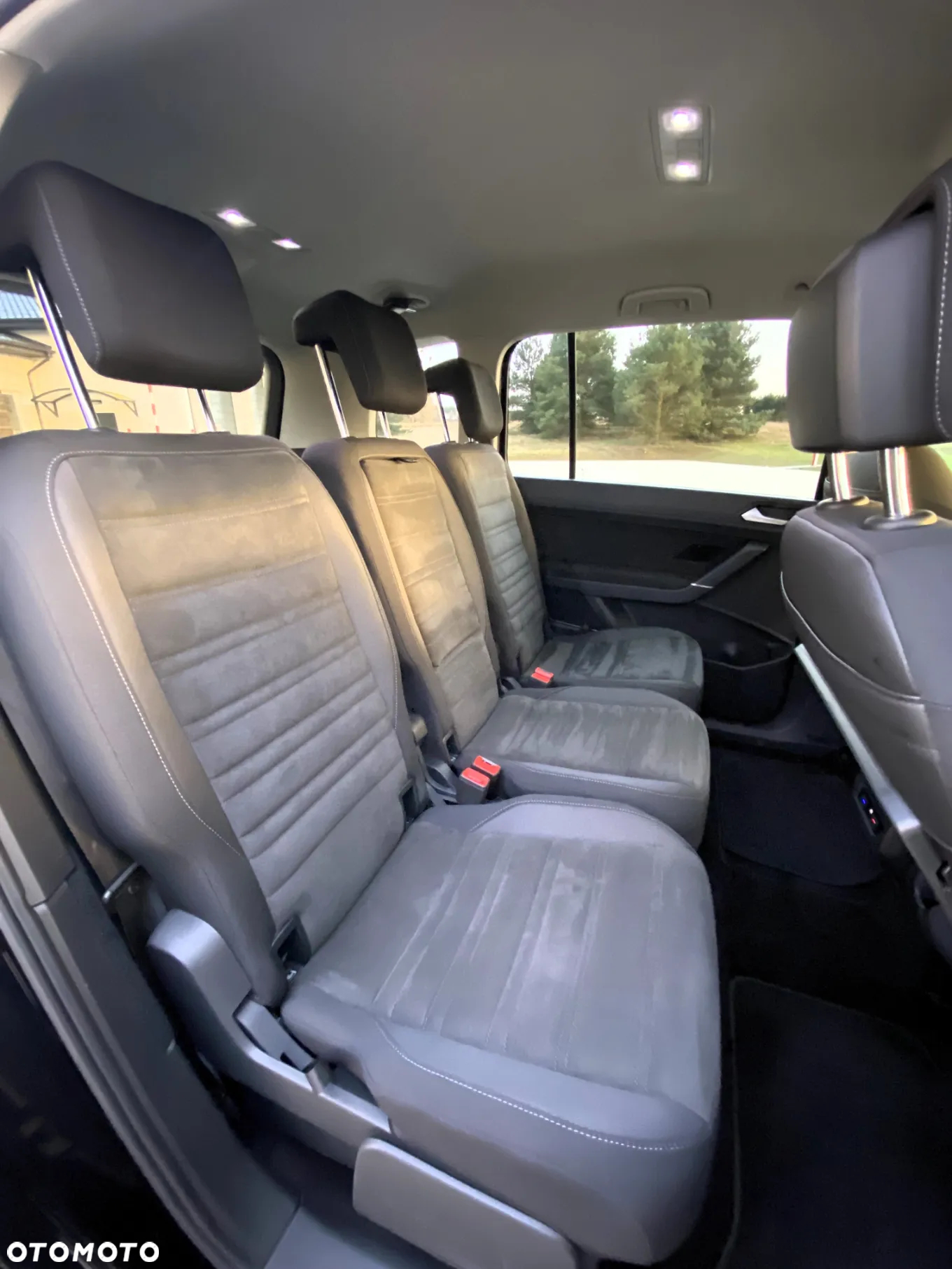 Volkswagen Touran 1.4 TSI BMT Highline - 18