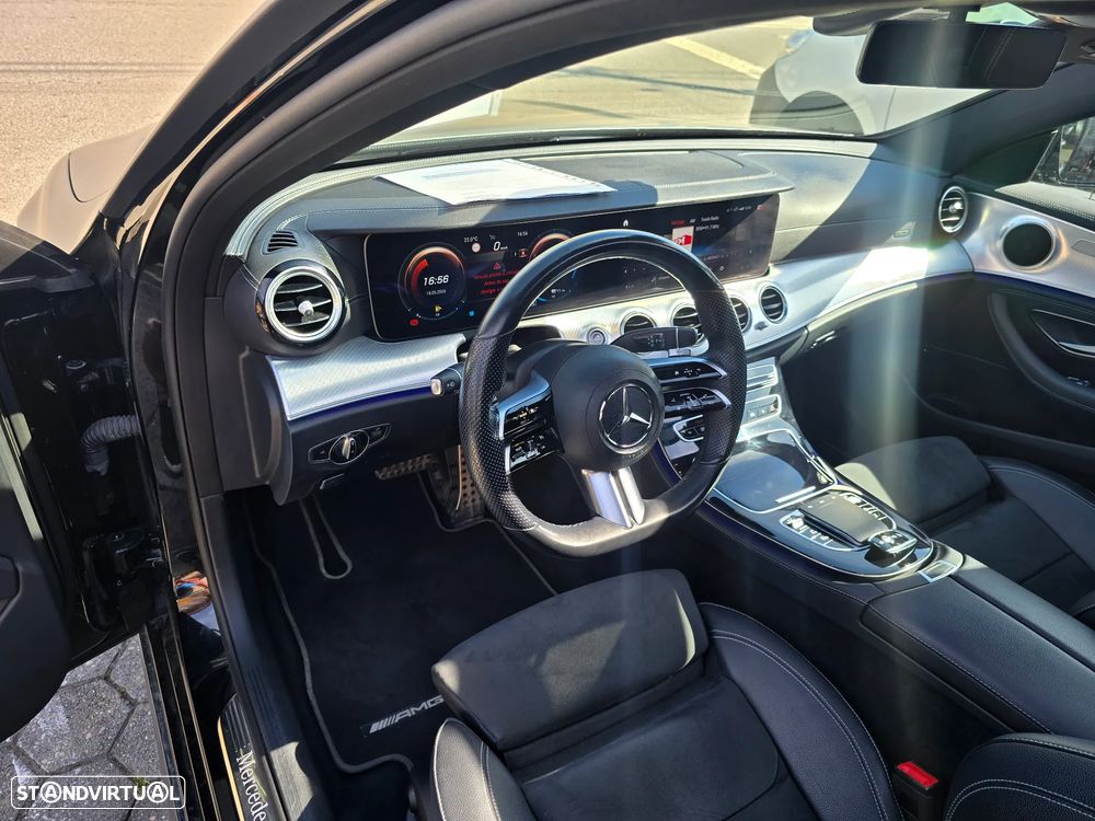Mercedes-Benz E 300 de 4Matic 9G-TRONIC AMG Line - 13