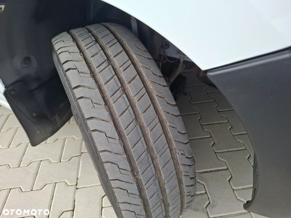 Opel Movano 2017 2.3CDTI 131KM SKRZYNIOWY PAKA - 28