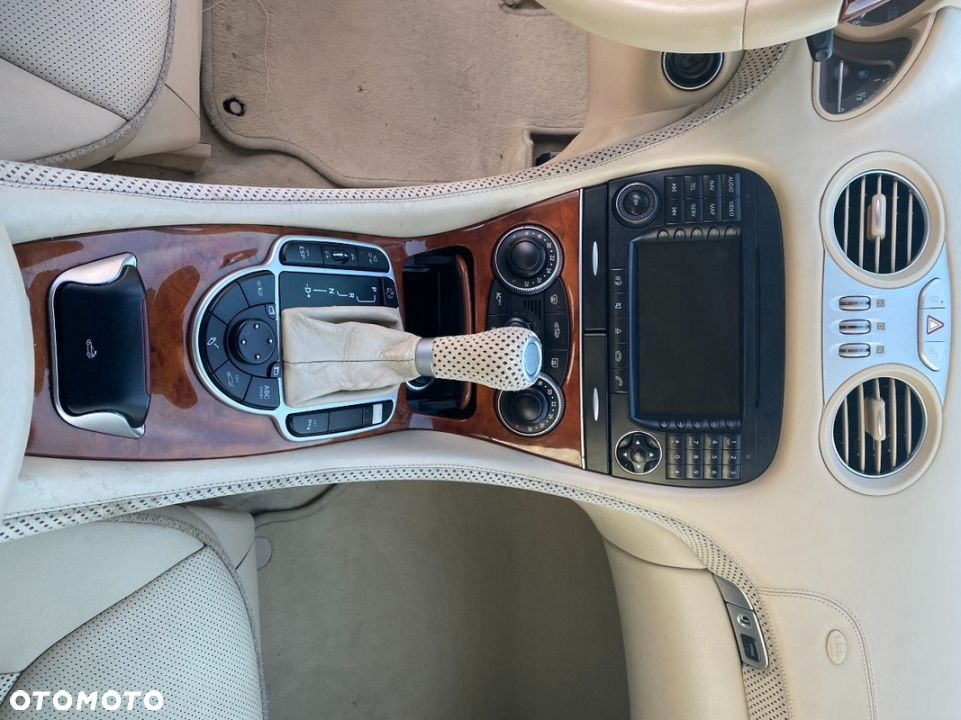 Mercedes-Benz SL 600 - 11
