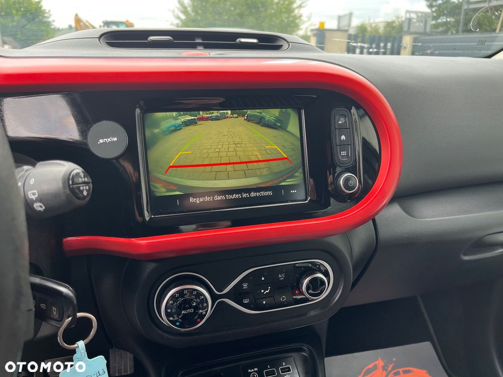 Renault Twingo SCe 75 LE COQ SPORTIF - 11