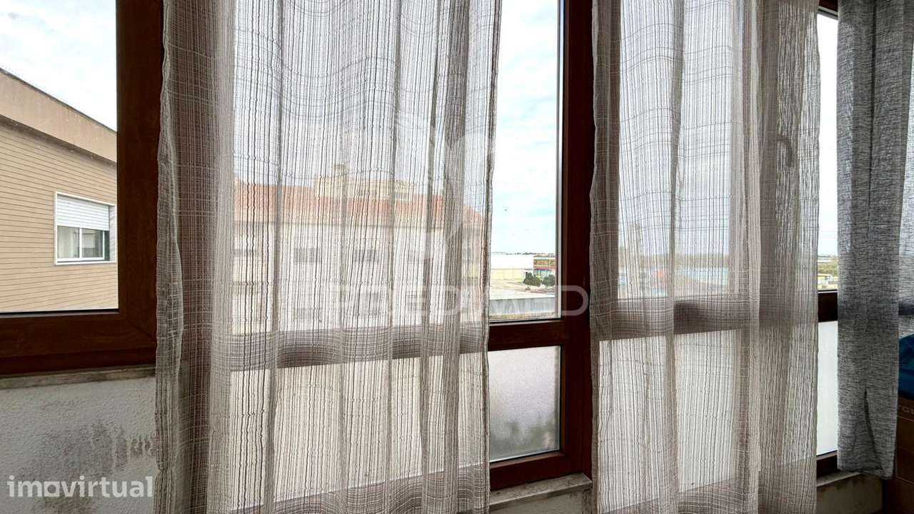 Apartamento T2+1 em Alhos Vedros - Grande imagem: 3/16
