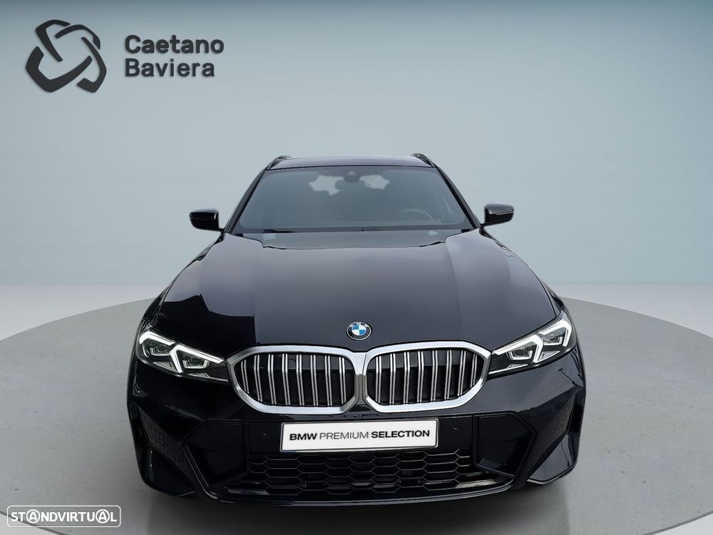 BMW 320 d Pack Desportivo M Auto - 2
