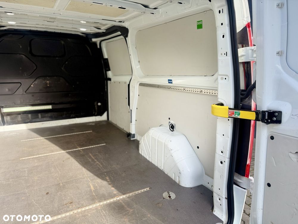 Ford Transit Custom L2H1 - 18