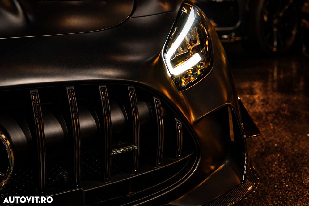 Mercedes-Benz AMG GT - 14