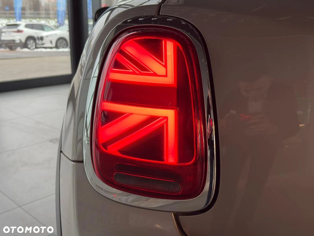 MINI Cooper Classic Trim - 12