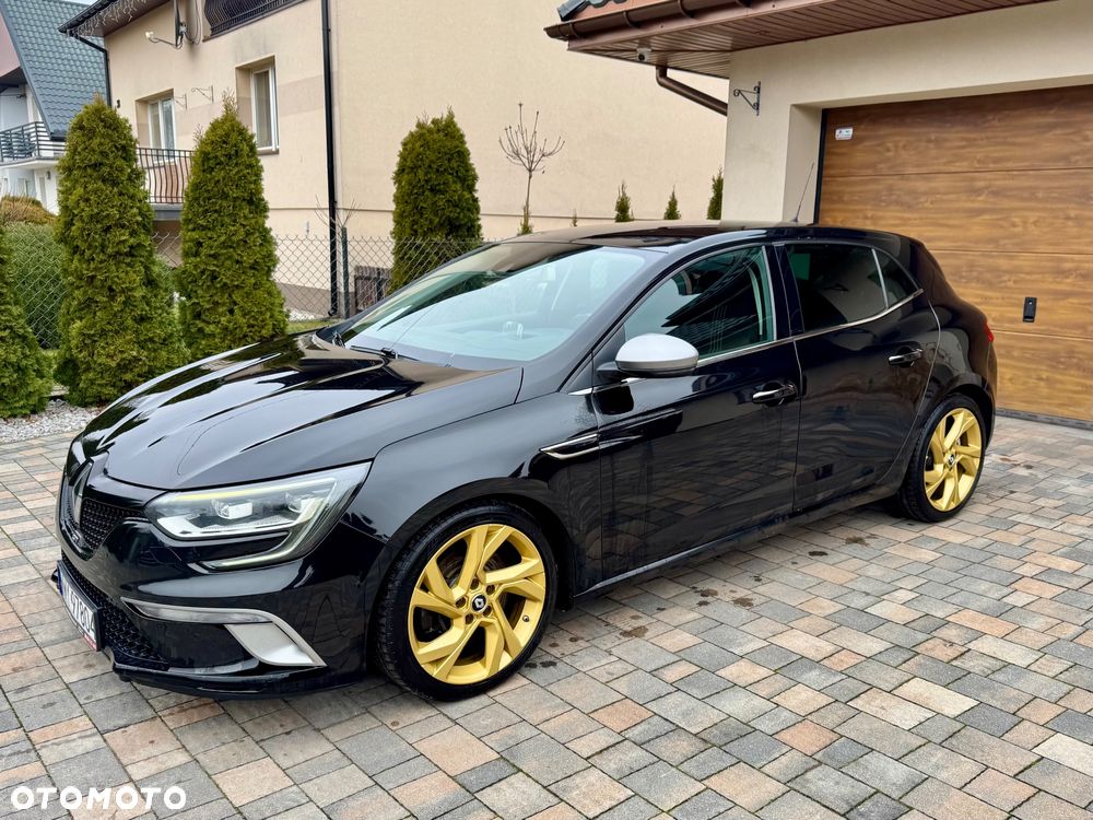 Renault Megane ENERGY TCe 205 EDC GT - 10