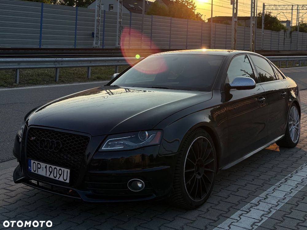 Audi S4 Limousine - 1