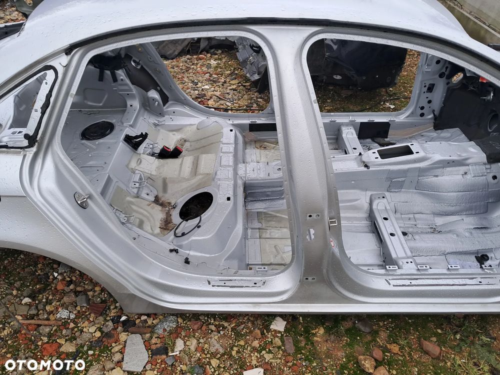 Ćwiartka Lewa/Prawa Przód Słupek Fartuch Podłużnica Audi A4 B8 Kombi/Sedan - 18