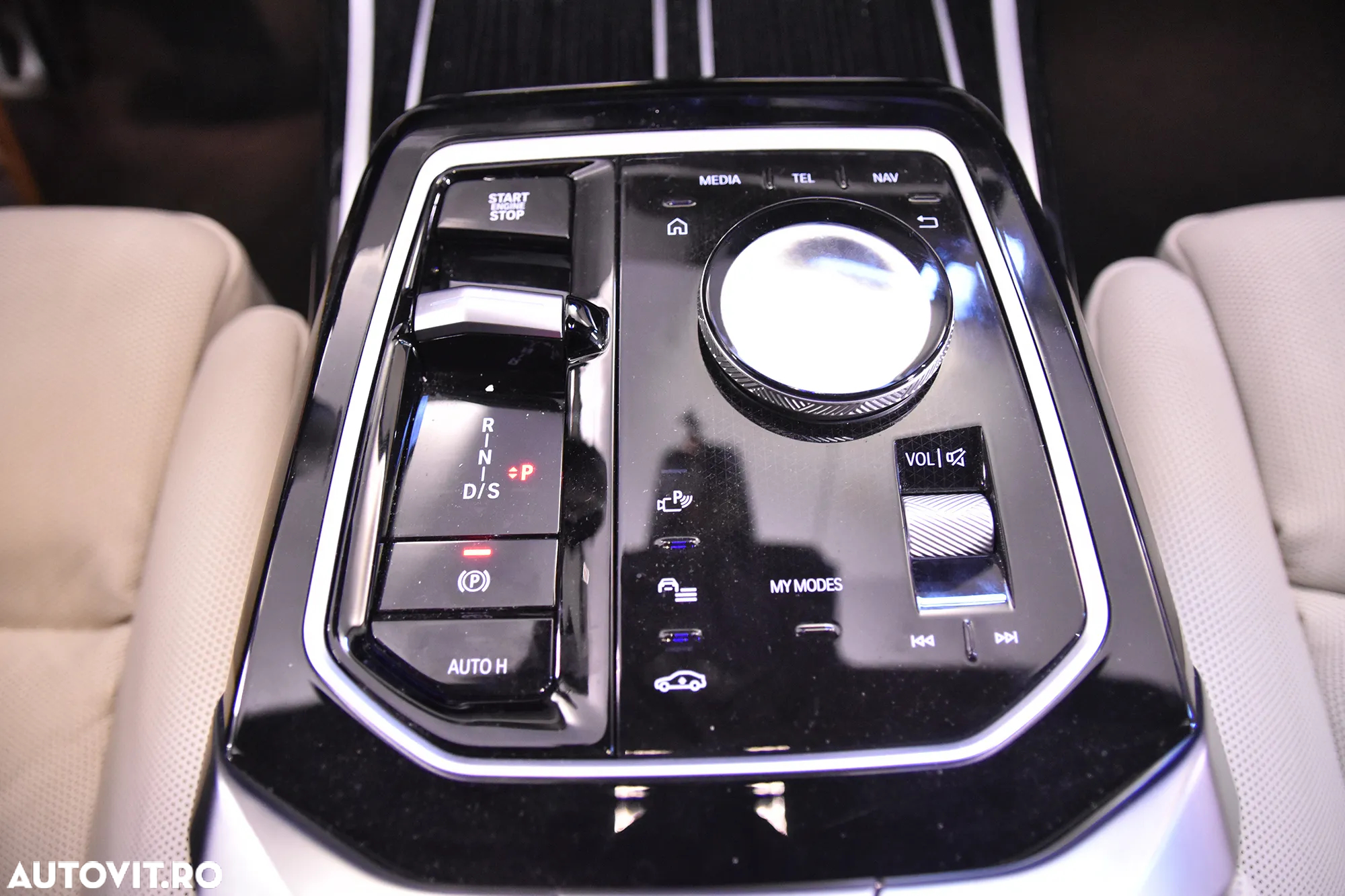 BMW Seria 7 750e xDrive AT PHEV - 17