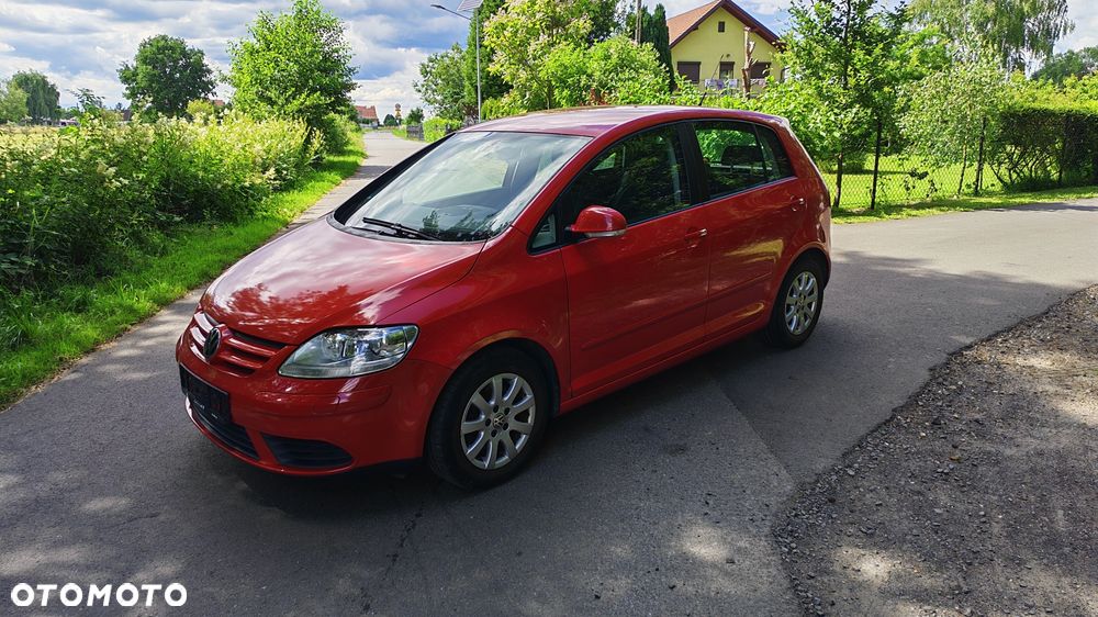 Volkswagen Golf Plus - 1