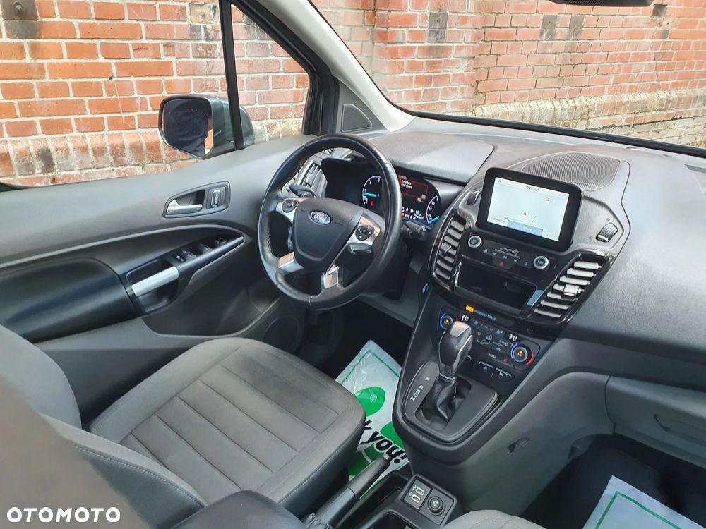 Ford Tourneo Connect Grand - 10