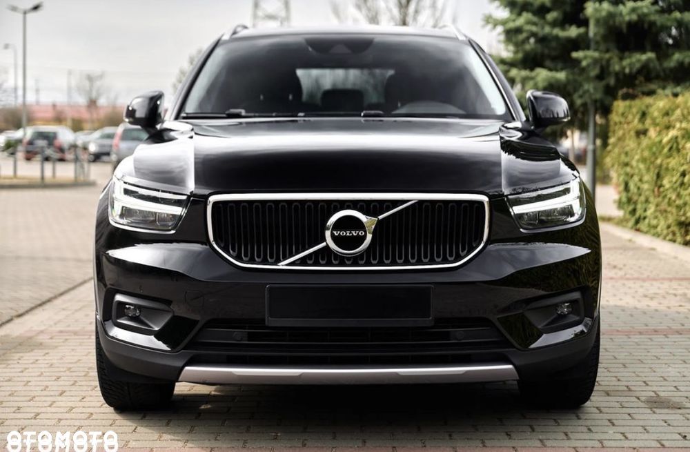 Volvo XC 40 T3 Momentum Pro - 19