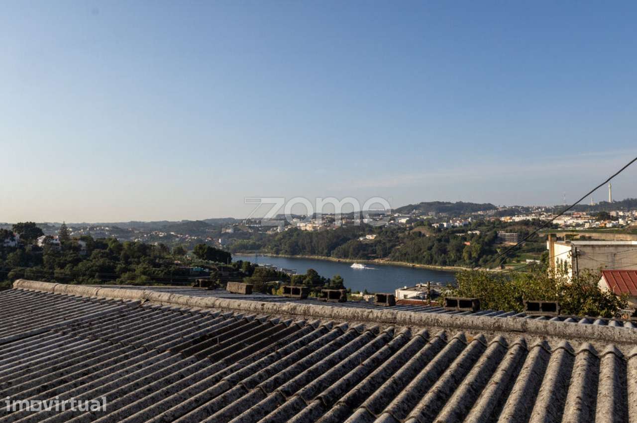 Moradia T3 com terreno e vistas sobre o Rio Douro, Valbom - Grande imagem: 4/29